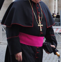 Monsignor 